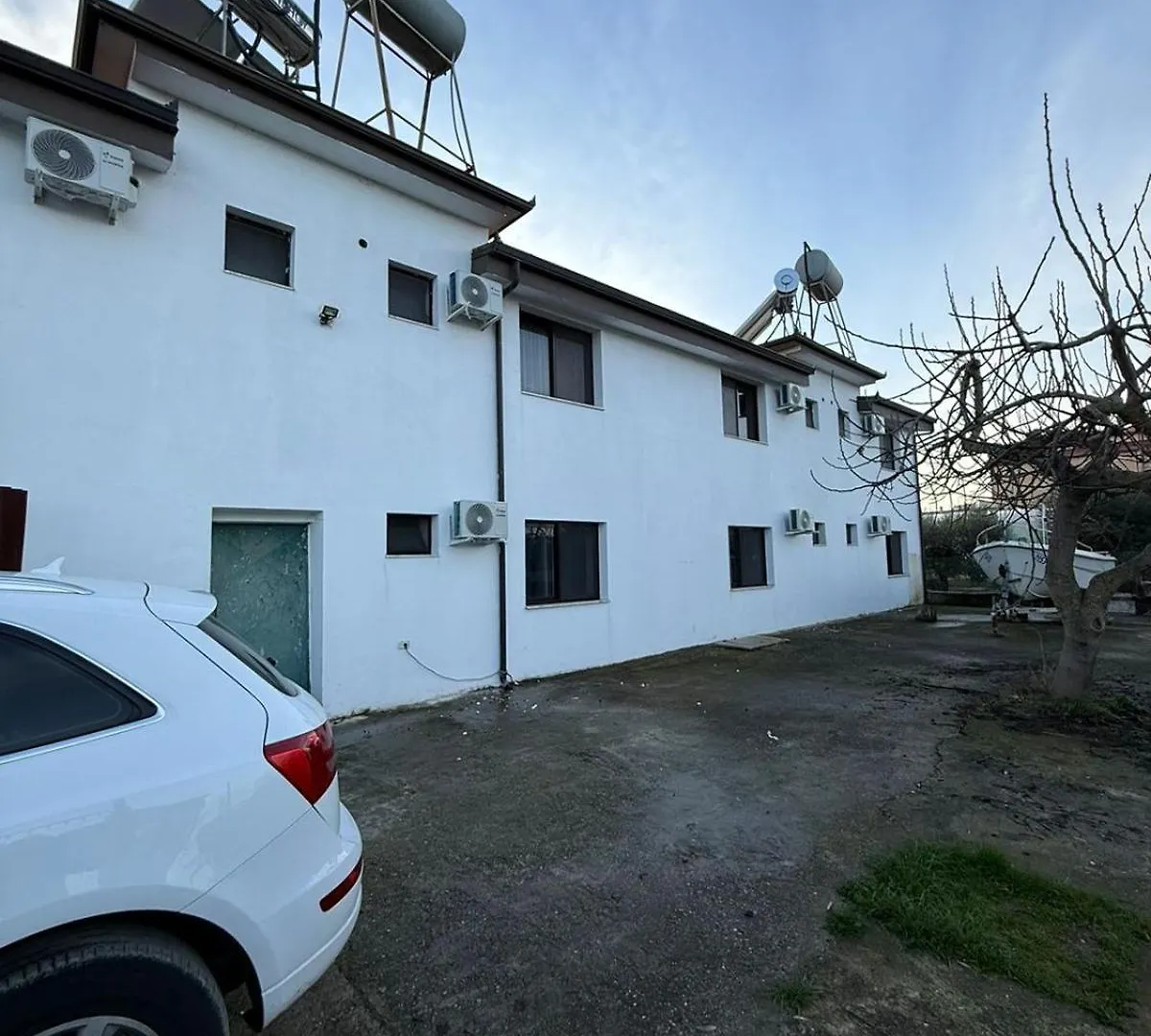Vila Orestiada Kavaje Casa de hóspedes